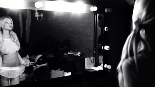 Смотреть онлайн эксклюзивное порно