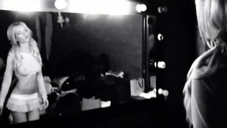 Смотреть онлайн эксклюзивное порно