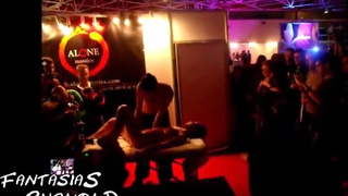 Salon Erotico De Barcelona 2013 - горячий массаж с эротическим финалом