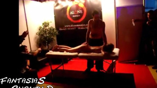 Salon Erotico De Barcelona 2013 - горячий массаж с эротическим финалом