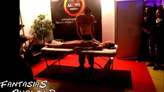 Salon Erotico De Barcelona 2013 - горячий массаж с эротическим финалом