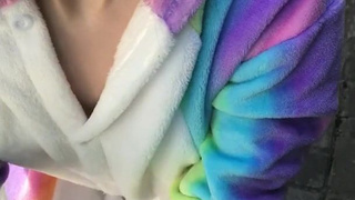 Горячее порно видео с развязной девушкой