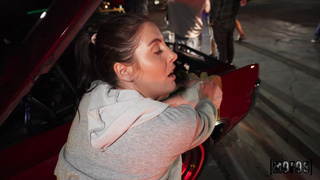 Theodora Day жаркая публичная ебля в HD