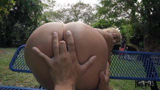 Горячее лесное порно – дикий трах на природе смотреть онлайн