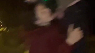 Горячее порно видео с минетом в общественном месте