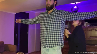 Свадебный подарок подруги невесты – страстный секс на камеру