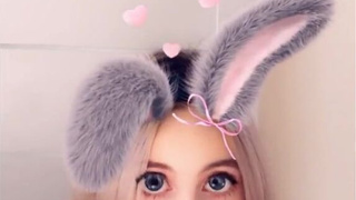 Секс видео с Энни Уокер в маске – страстный секс от первого лица