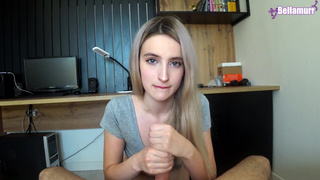 Секс видео с горячей блондинкой