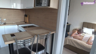 Жена в телефоне а муж трахает соседку смотреть онлайн