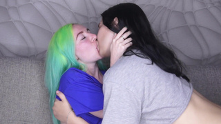 Секс видео с лучшей подругой - смотреть онлайн бесплатно