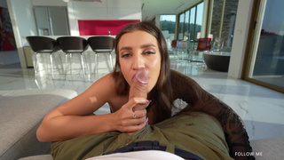 Реальная проститутка разрешает кончить в нее – смотреть онлайн HD