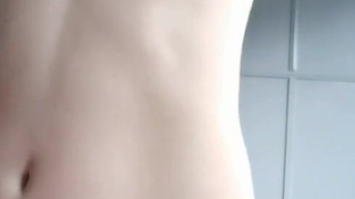 Селфи терапия от опытной проститутки в HD 1080p