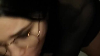 Такая милая и такая шлюха – страстное порно видео 1080p