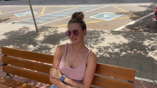 Реальное порно видео с развратной девушкой