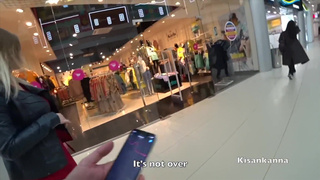 Оргазм в публичном месте – страстный секс на кухне