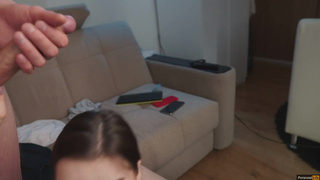 Секс видео онлайн: горячий минетище с окончанием