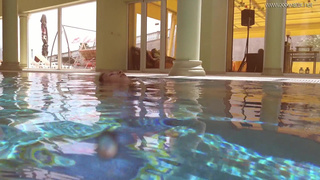 Секс с Ириной Руссака в воде – эксклюзивное видео