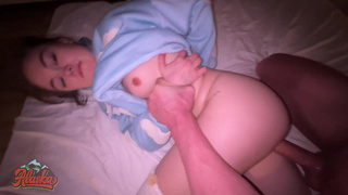 Секс кончают внутрь смотреть онлайн