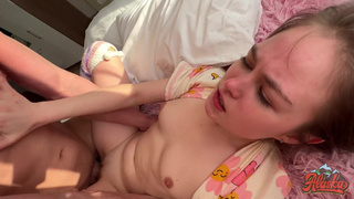 Секс после смены: страстный трах в киску